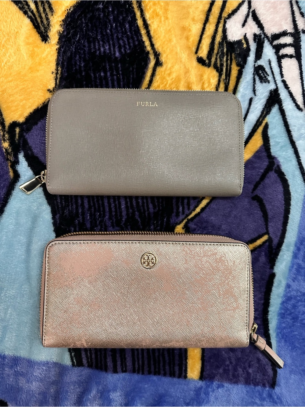 Furla Taupe Zip-Around Leather Wallet - Tory Burch zip around wallet 2 fer